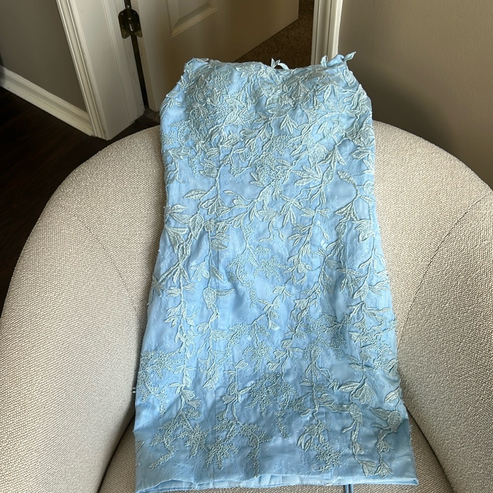 Blue lace pattern homecoming dress size 4